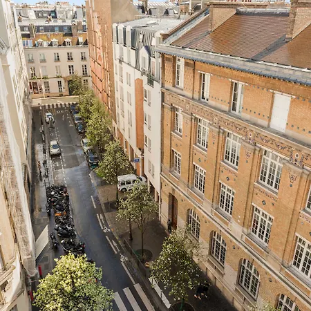 De Neuve By Happyculture Parigi