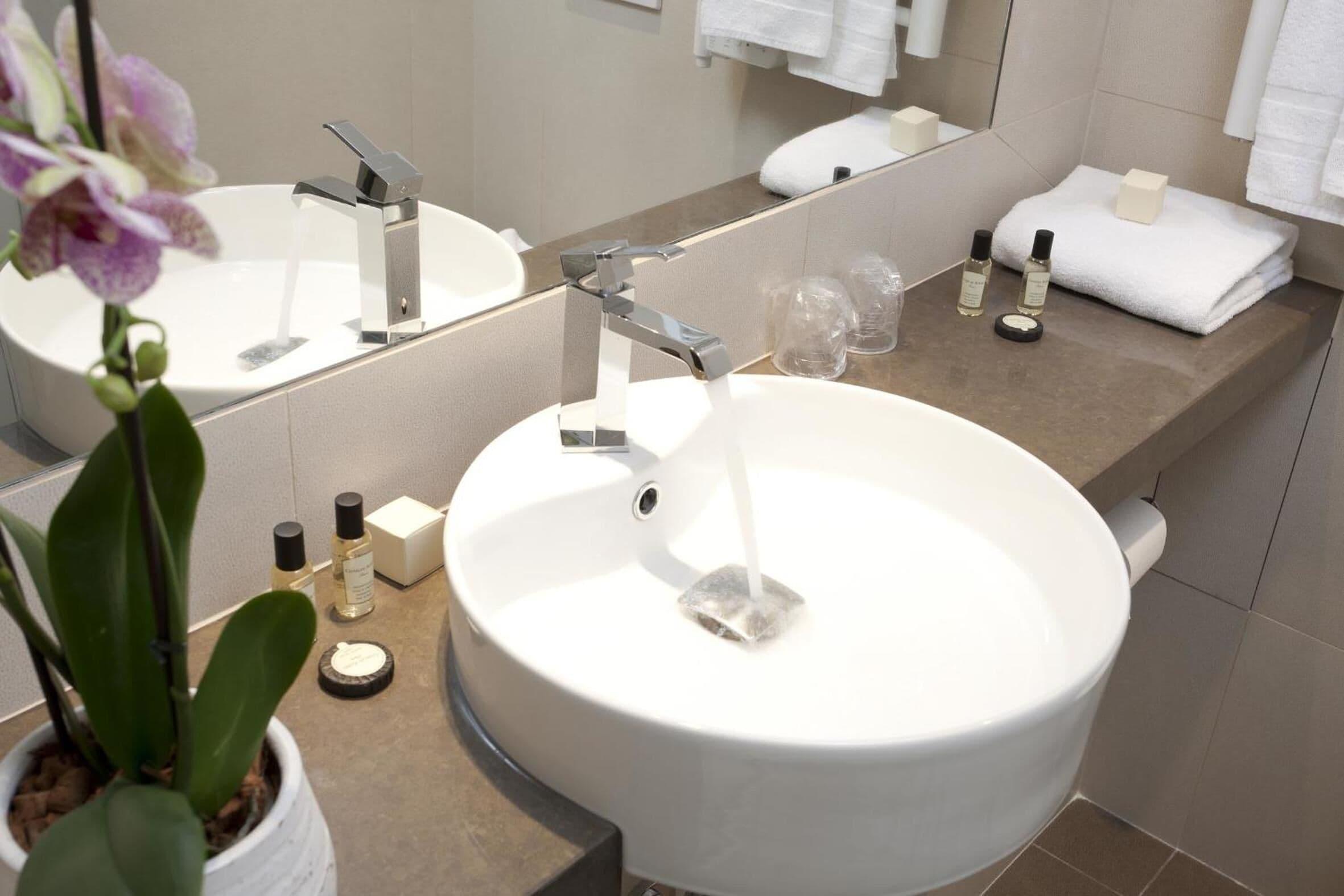 De Neuve By Happyculture Hotel