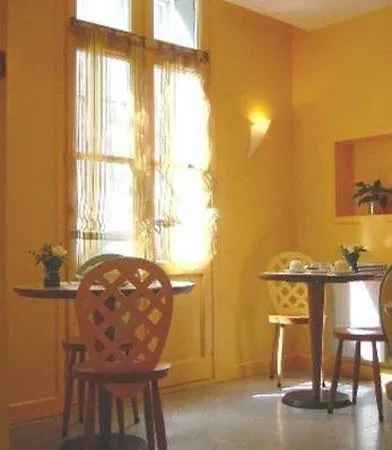 De Neuve By Happyculture Hotel Parigi