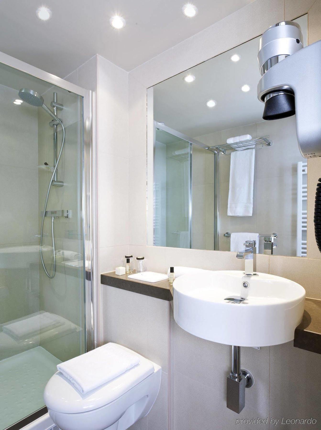 De Neuve By Happyculture Hotel Parigi